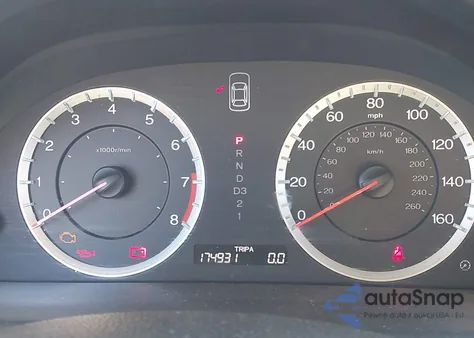 2010 Honda Accord 2.4 Lx z USA, uszkodzony, nr VIN 1HGCP2F31AA197120